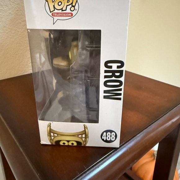 New in Box Vinyl Funko Pop Crow MST 300 Figure - - Picture 4 of 5